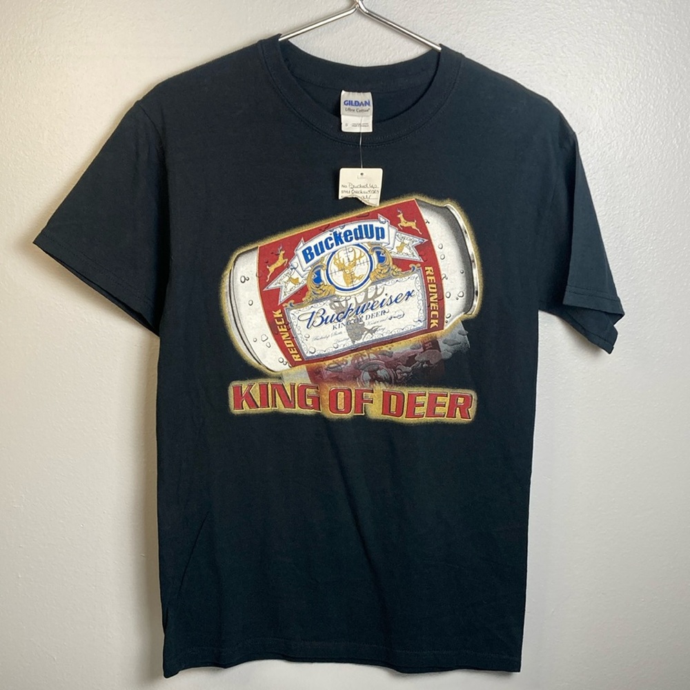 Gildan Black 'King of Deer' Graphic Tee Sz S